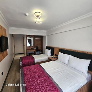 Economy Kamer met Twee Aparte Bedden